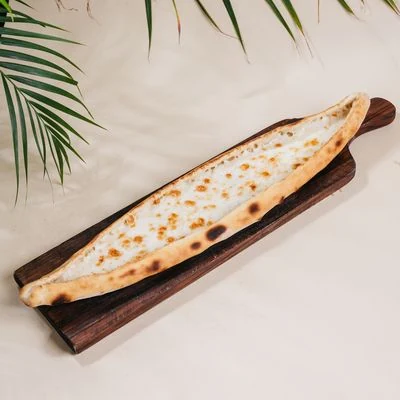 Пиде с сыром кашар