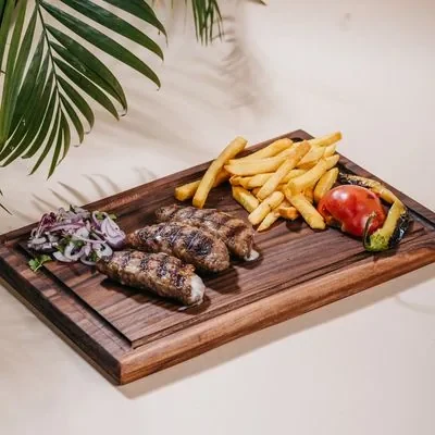 Kaşar pendirli köftələr