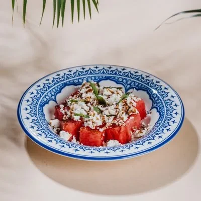 Арбуз с сыром и бальзамическим кремом